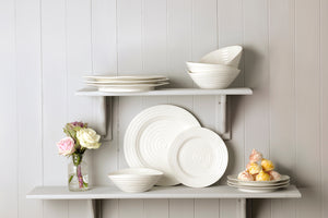 Sophie Conran for Portmeirion  White 12 Piece Set 4 x 28cm/11" Plate, 4 x 20cm/8" Plate, 4 x 19cm/7.5" Bowl Boxed Set