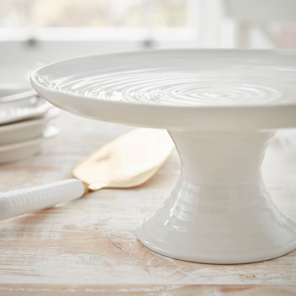 Sophie Conran for Portmeirion Small Footed Cake Plate 24cm dia., 10cm tall Single