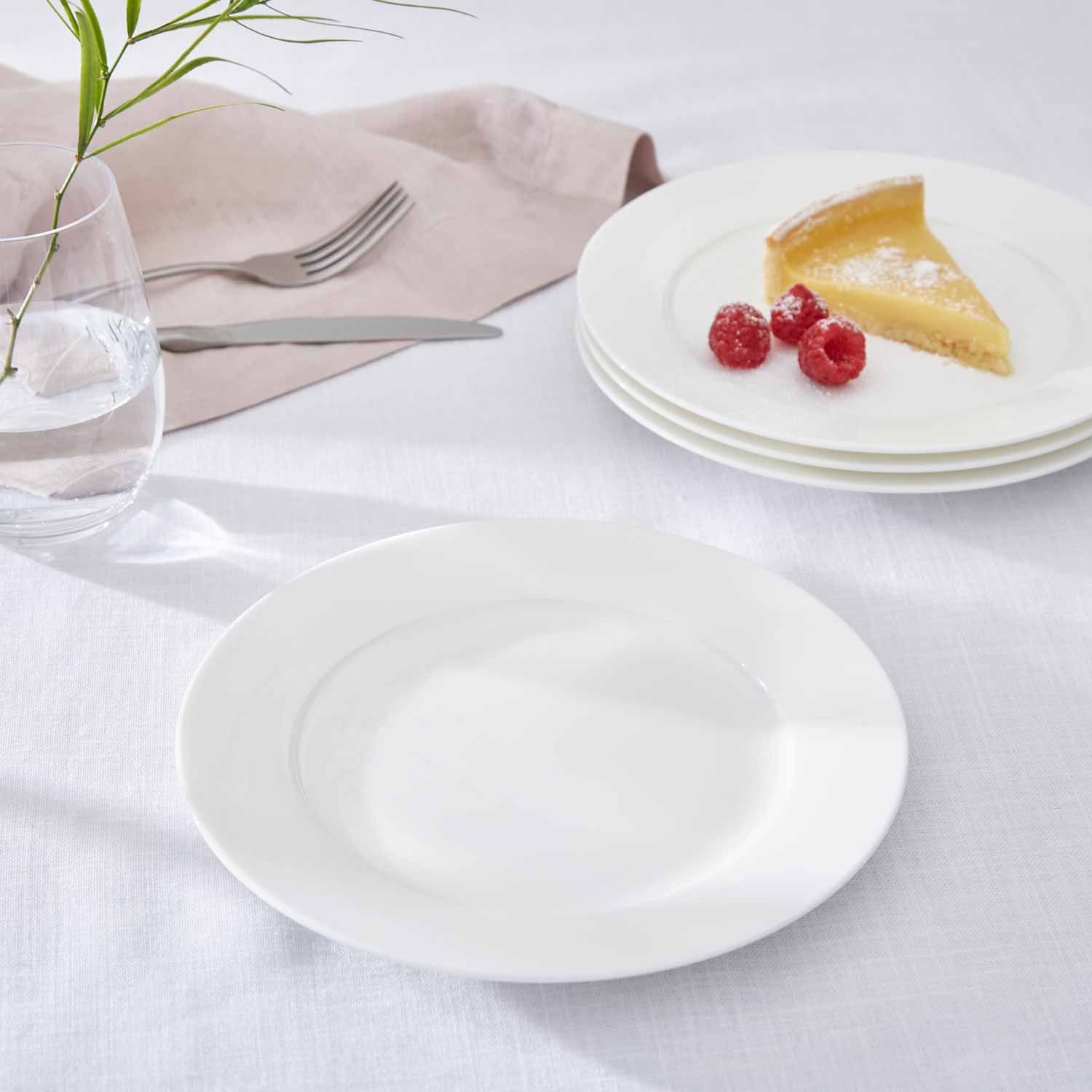 Royal Worcester Serendipity Plate - Rimmed 20.3cm Set of 4