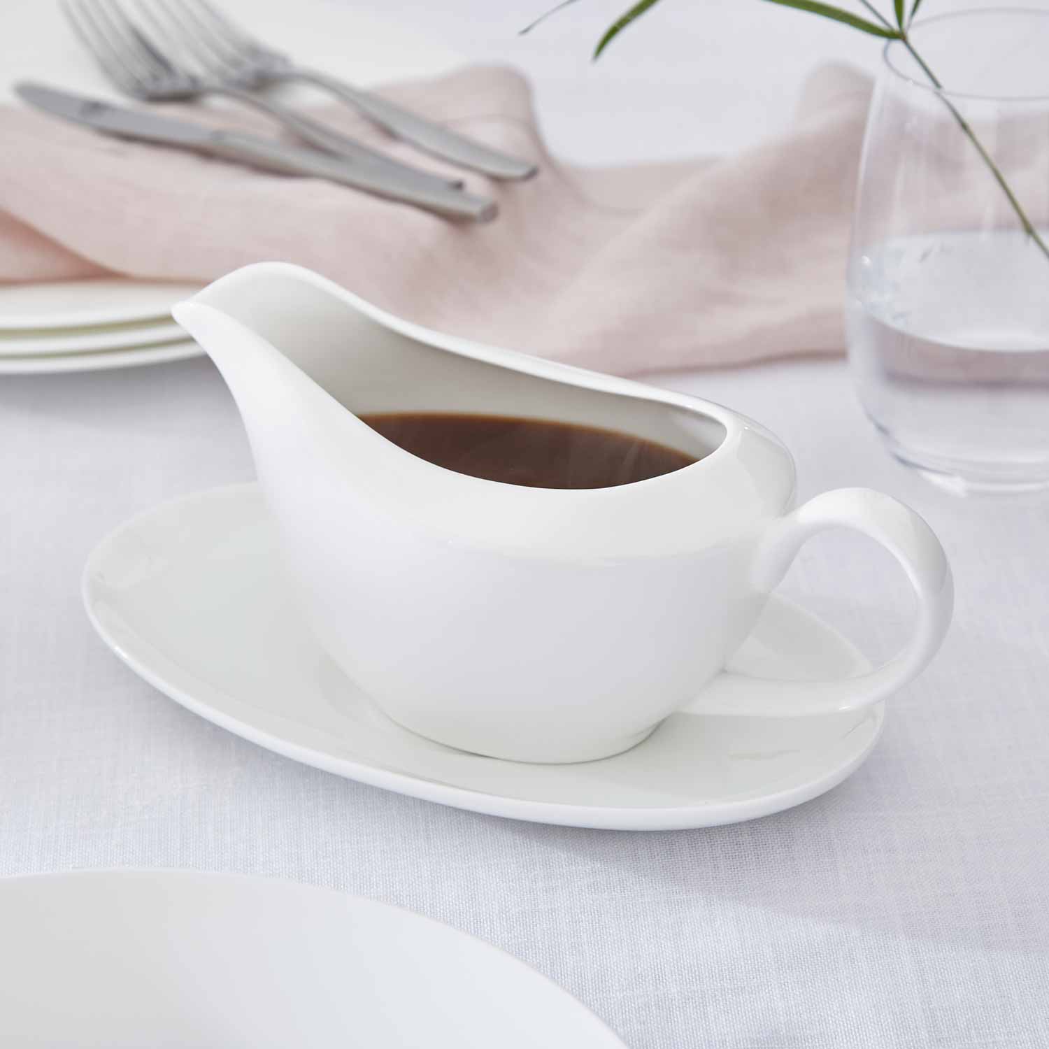 Royal Worcester Serendipity Gravy Boat and Stand 0.34L Boxed Set