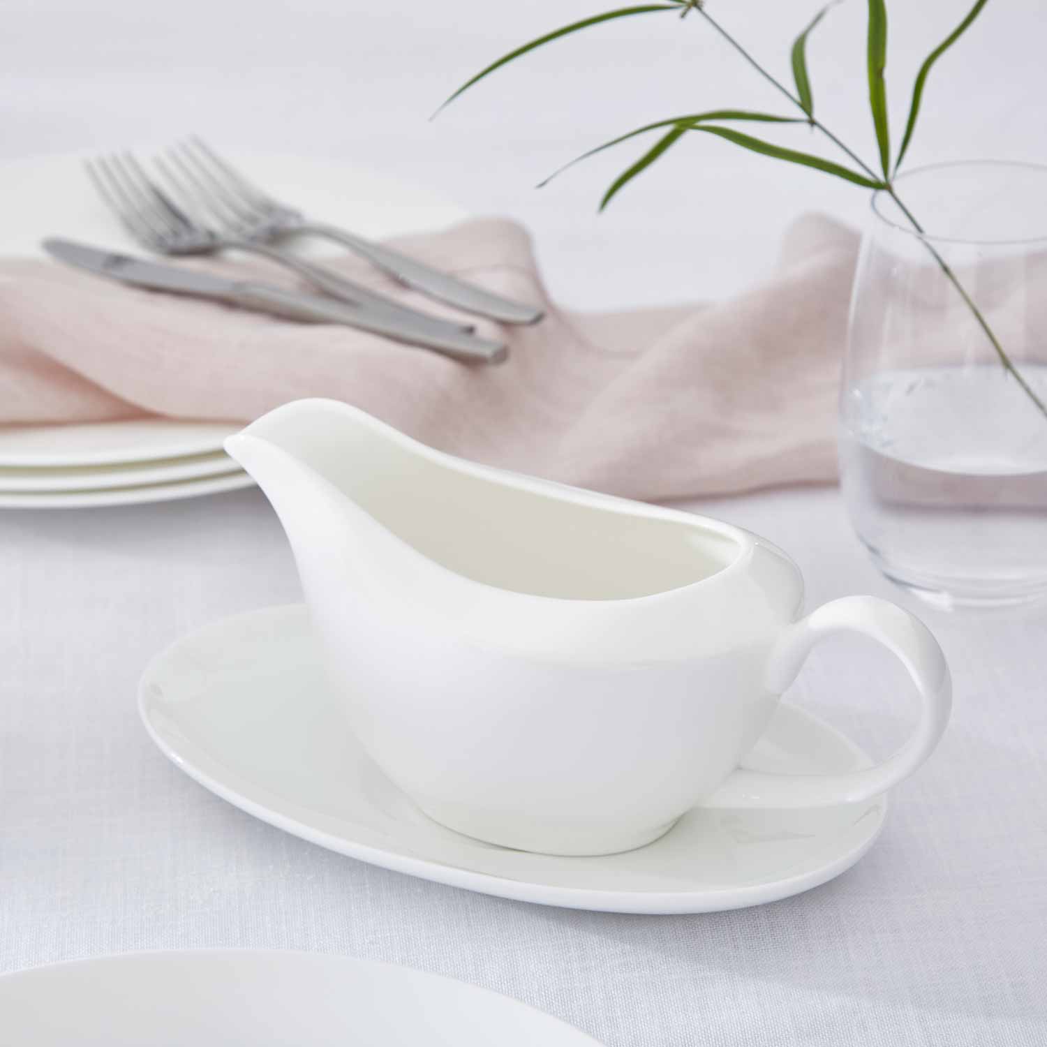 Royal Worcester Serendipity Gravy Boat and Stand 0.34L Boxed Set
