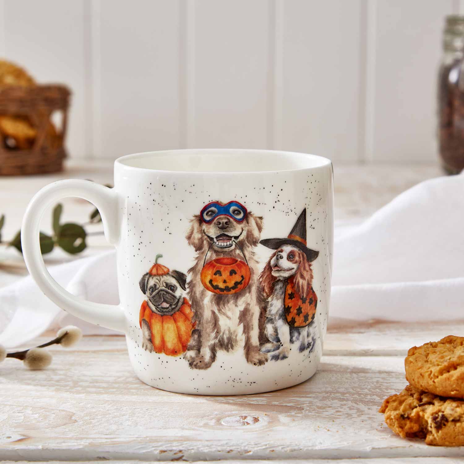 Mug - Halloween Trick or Treat (Dogs) 
**REINTRODUCTION** 0.40L Set of 4