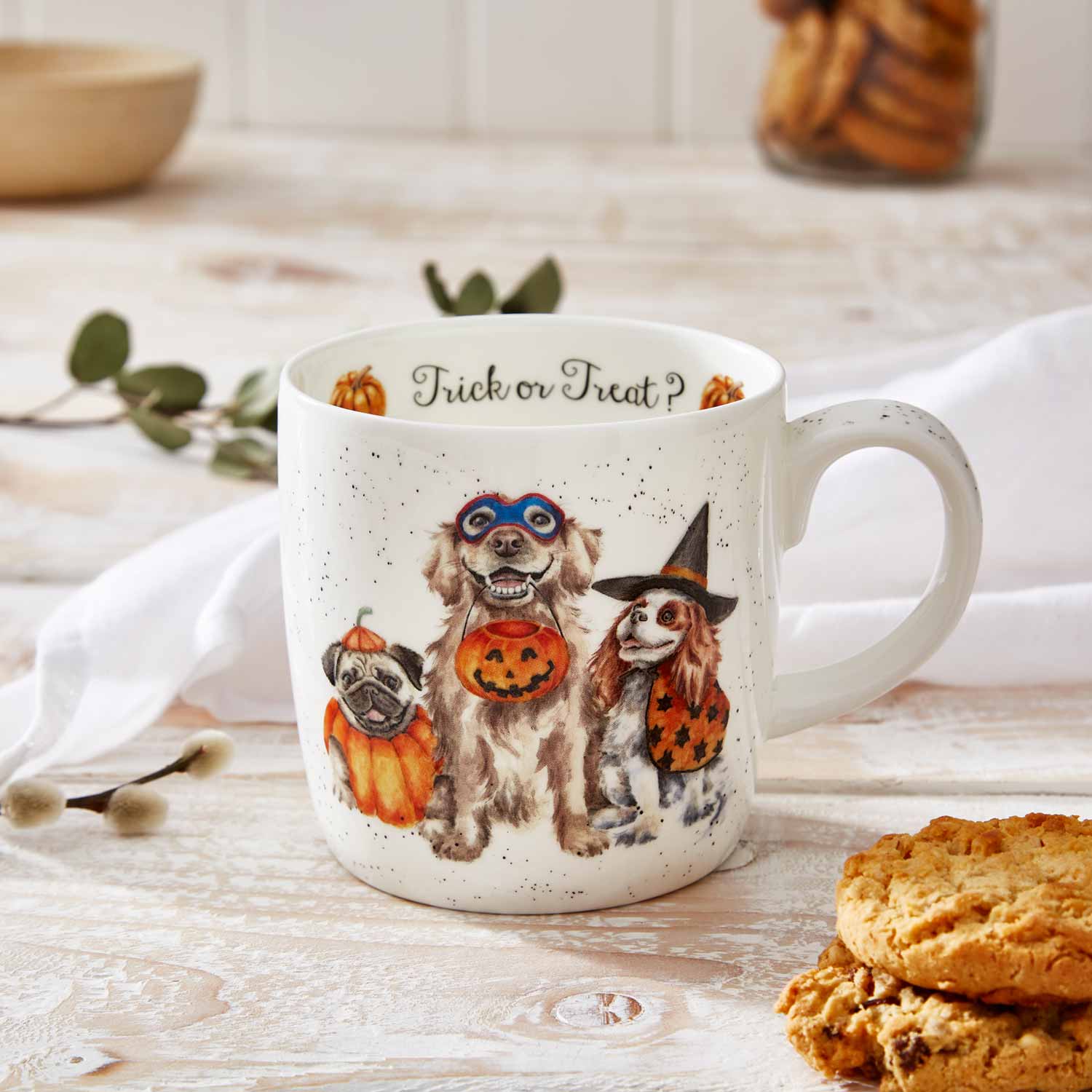 Mug - Halloween Trick or Treat (Dogs) 
**REINTRODUCTION** 0.40L Set of 4