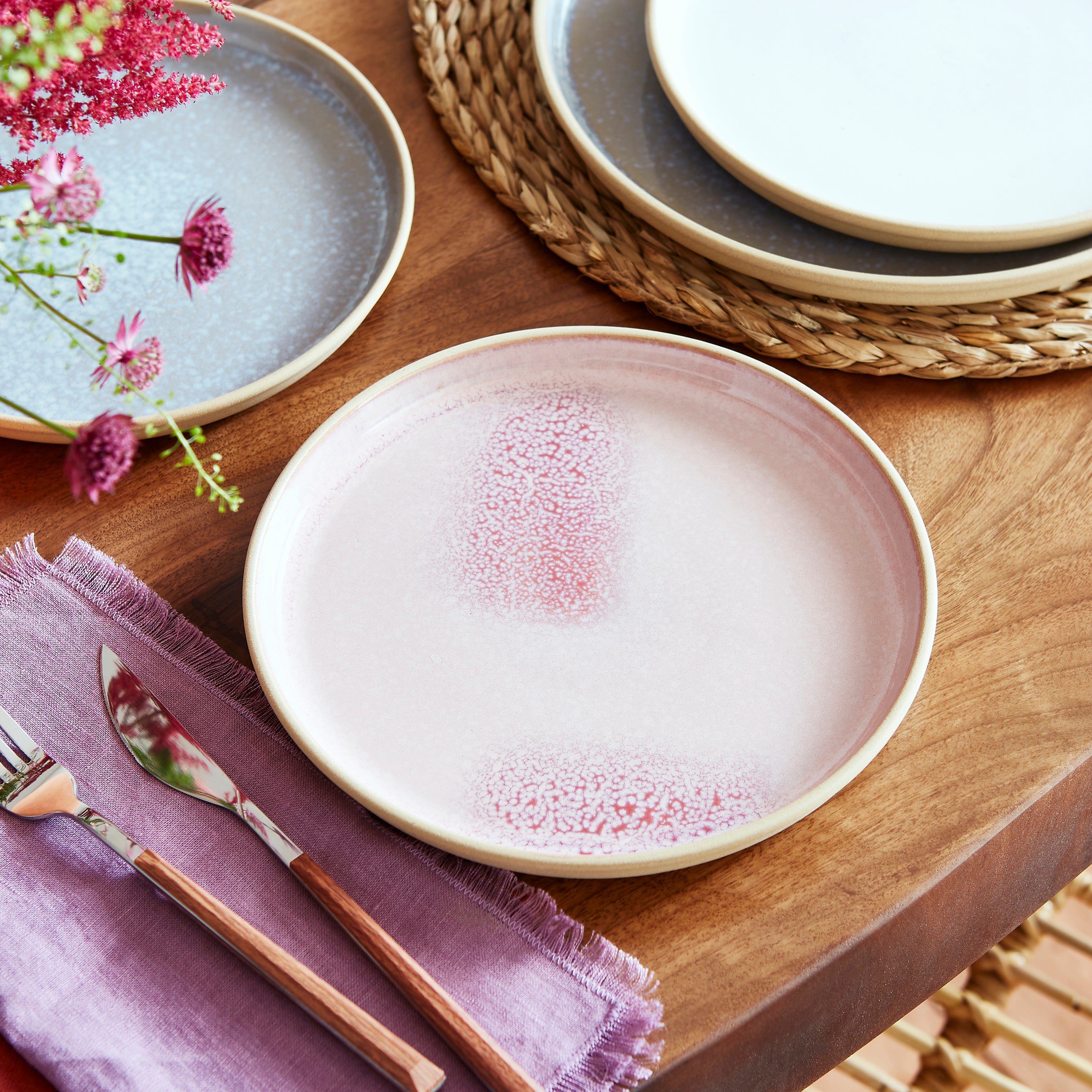 Minerals Side Plate - Rose Quartz 21.7cm Set of 4