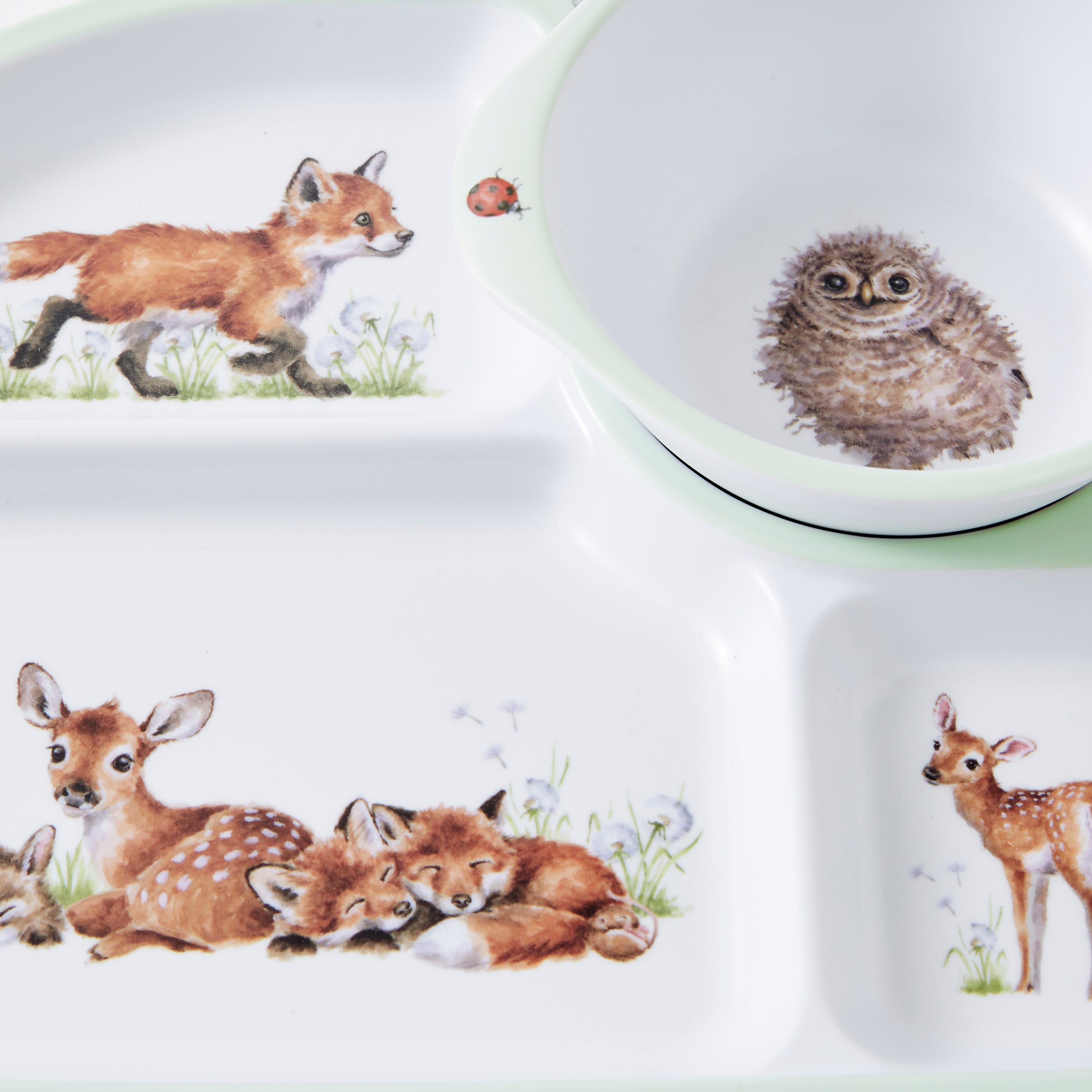 Royal Worcester Wrendale Designs Divided Plate & Bowl - 2 Piece Set Plate 26.6 x 20.8cm
Bowl 13.5 x 11.5cm Boxed Set
