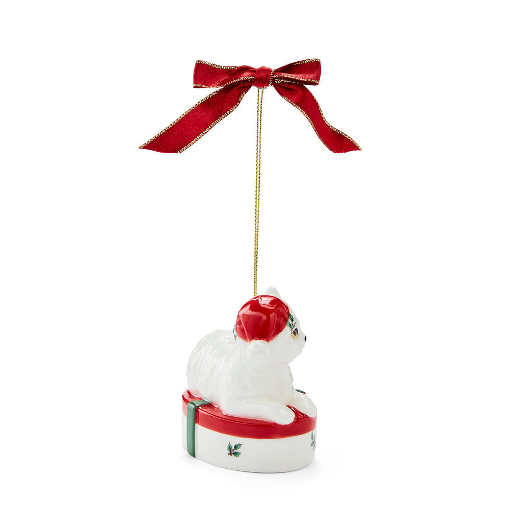 Giftbox Kitten Ornament