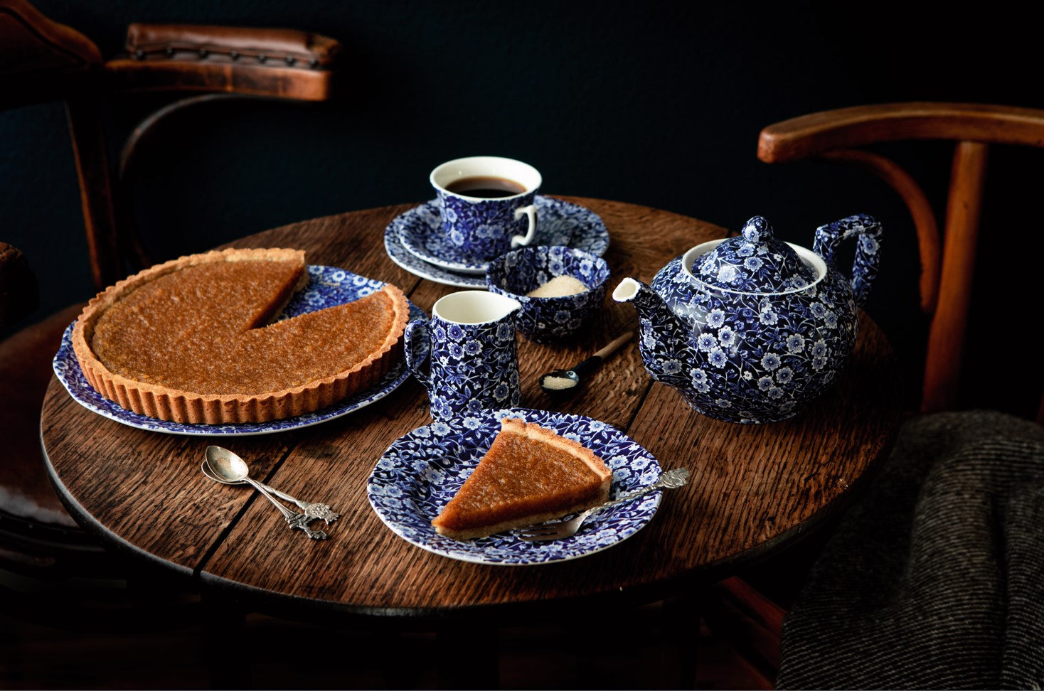 Burleigh Blue Calico Teapot Large 800ml/ 1.5pt