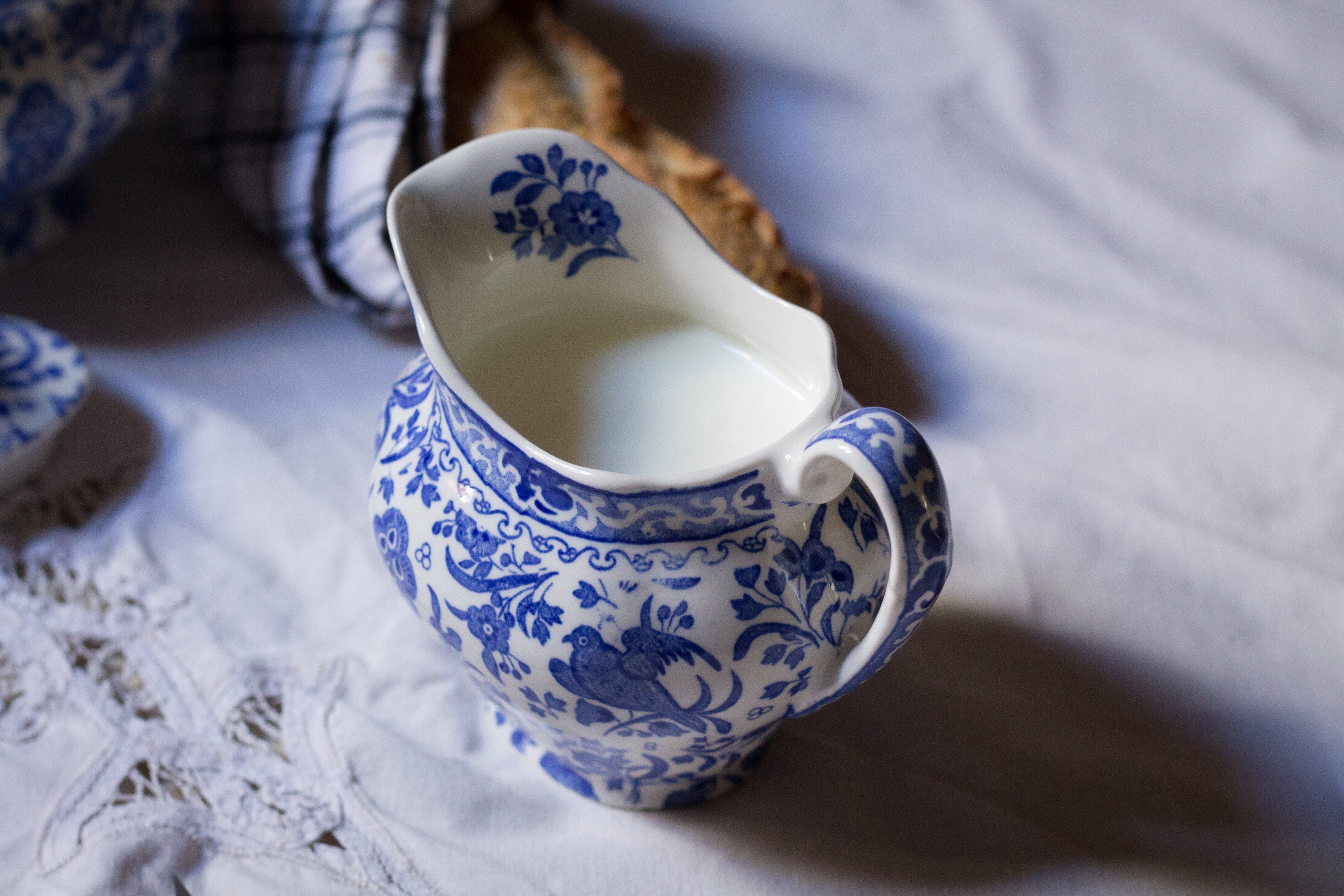 Burleigh Blue Regal Peacock Cream Jug 255ml/0.5pt