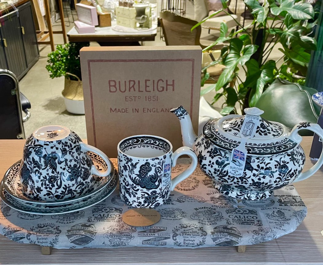 Burleigh Black Regal Peacock Teapot 500ml