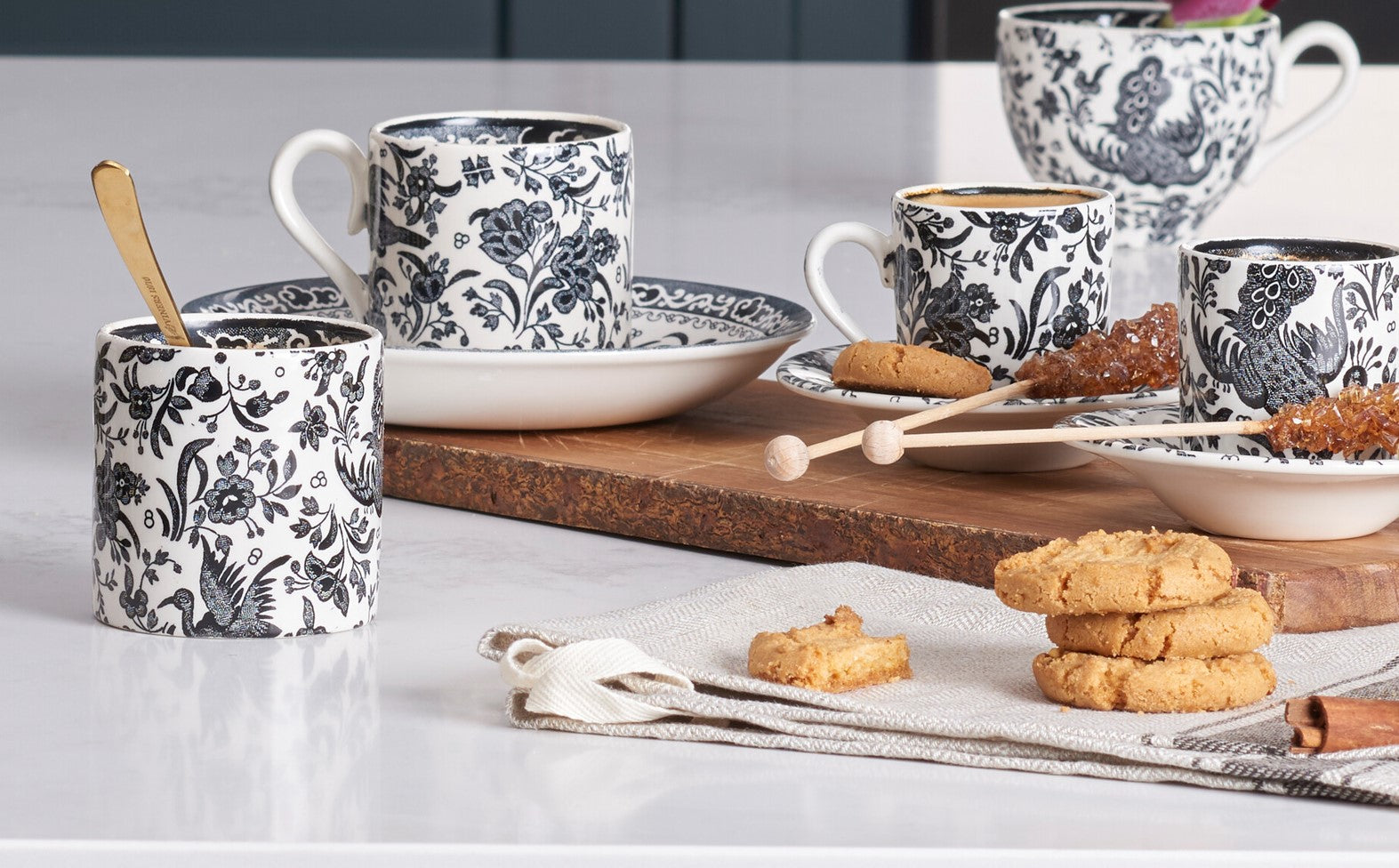 Burleigh Black Regal Peacock Mug 284ml
