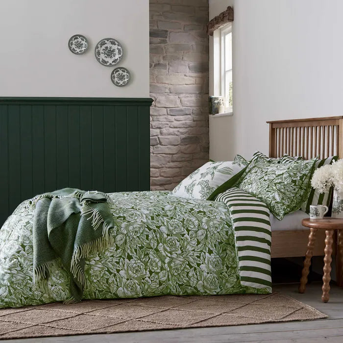Burleigh x Bedeck of Belfast Hibiscus Bedding in Green