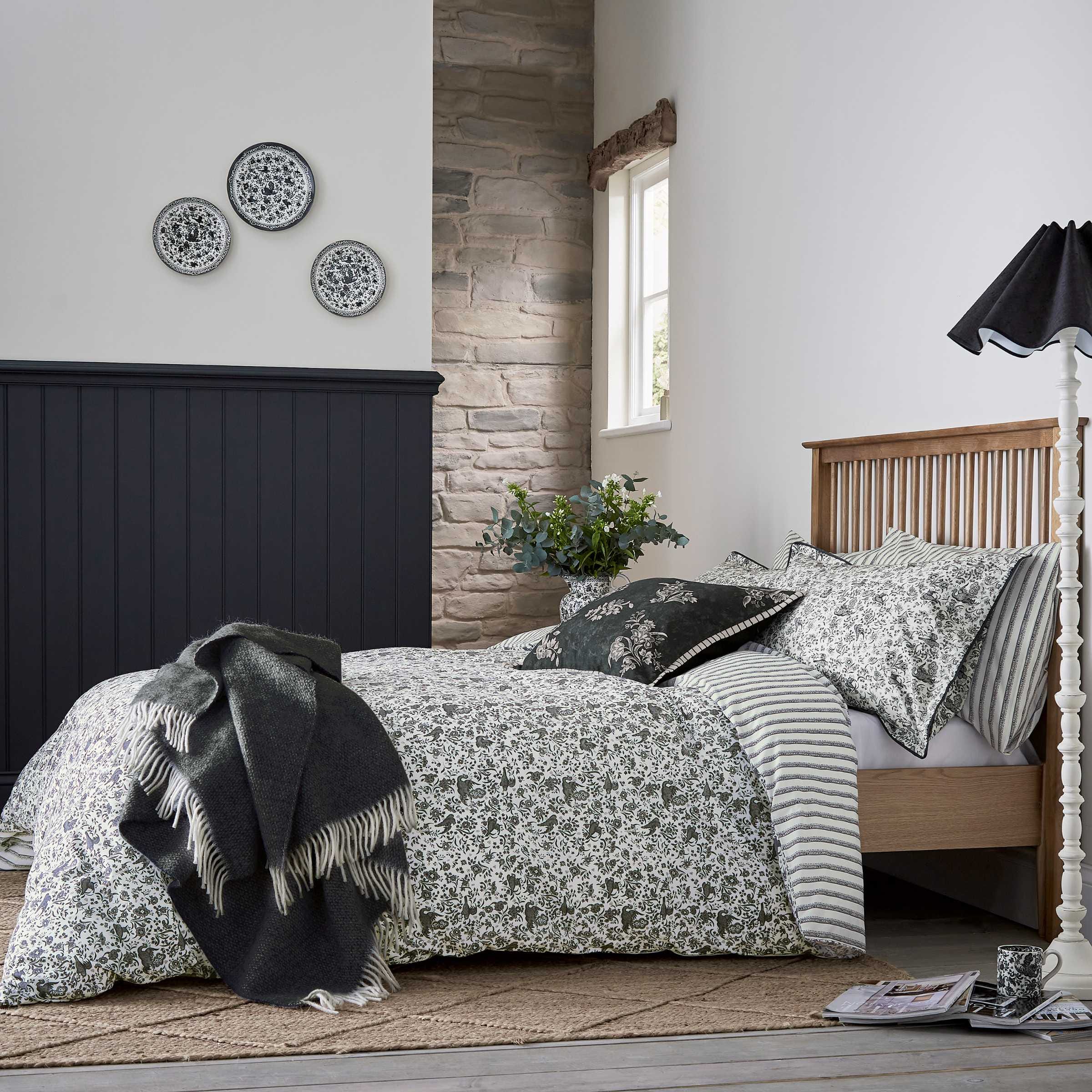 Burleigh x Bedeck of Belfast Regal Peacock Duvet Cover SET