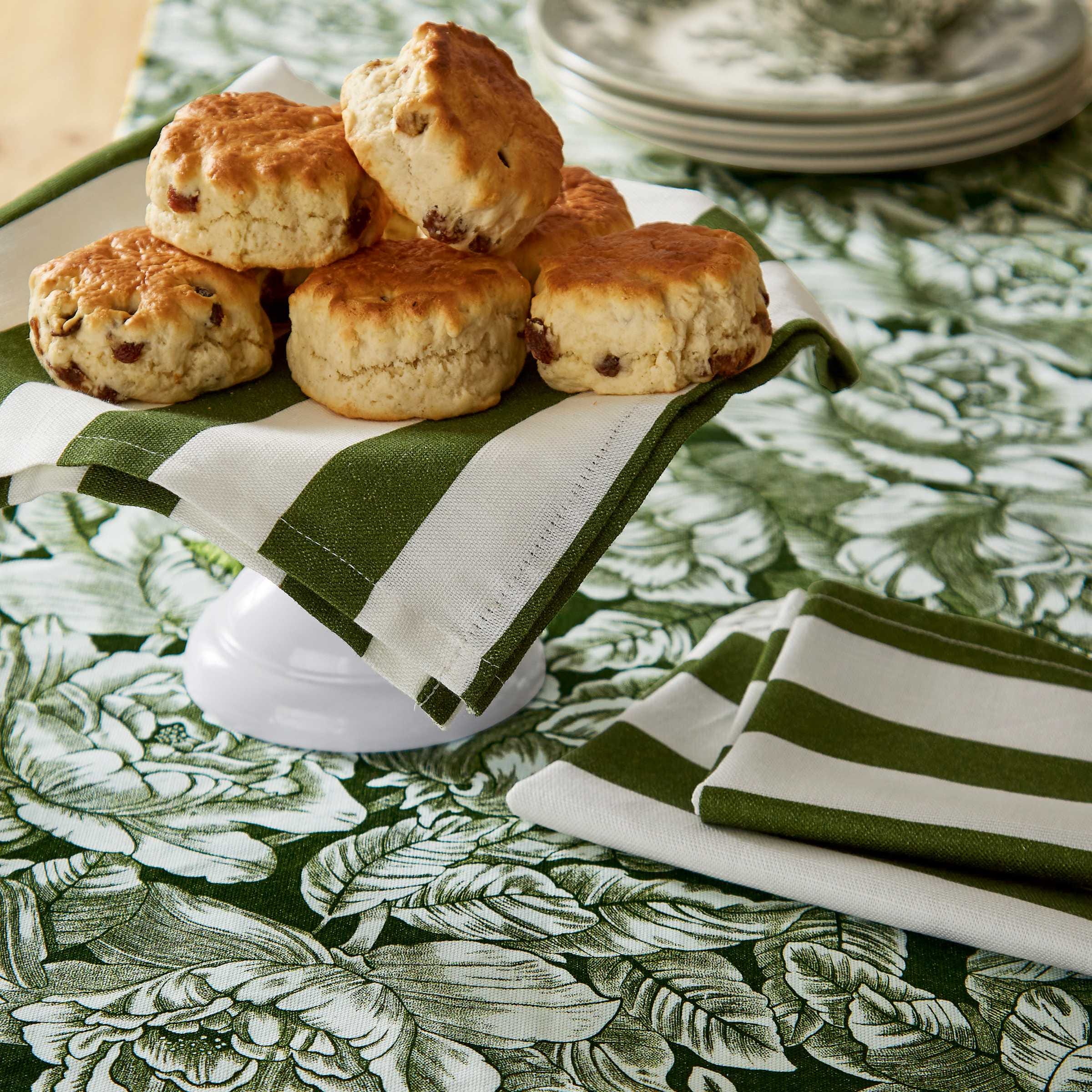 Burleigh x Bedeck of Belfast  Hibiscus Napkin Green Pk 4