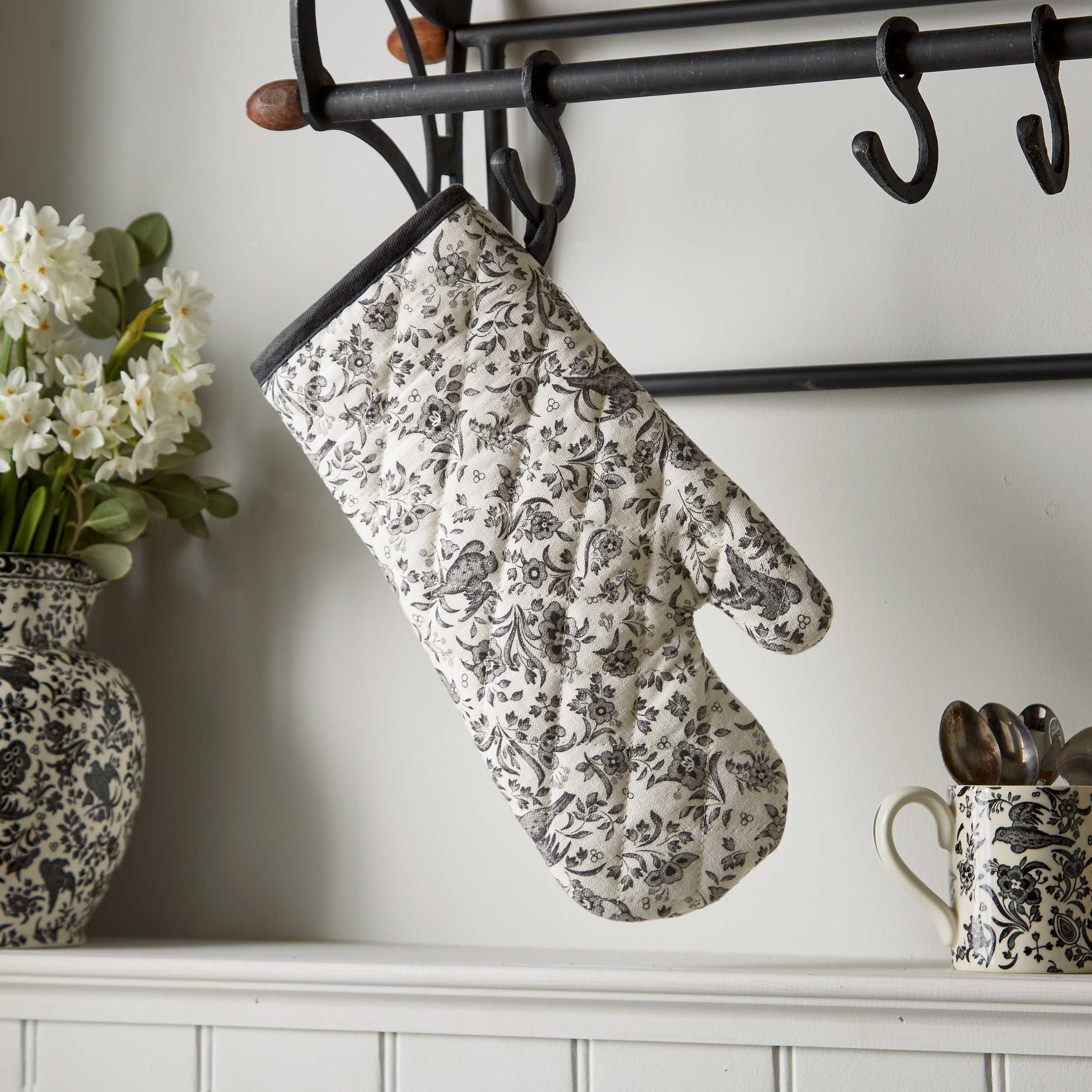Burleigh x Bedeck of Belfast Regal Peacock Single Oven Glove, Charcoal/White